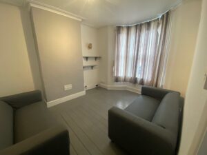4 Bed Student House in Northampton